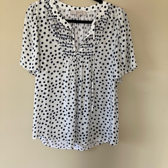 Loft top - Picture 2 of 2